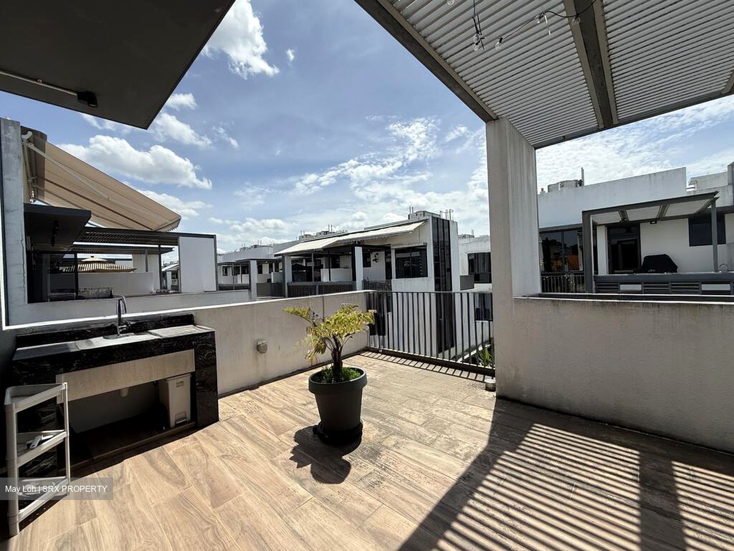 Sunrise Terrace (D28), Terrace #501705101